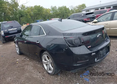2015 Chevrolet Malibu 2Lz z USA, uszkodzony, nr VIN 1G11G5SX8FF306515